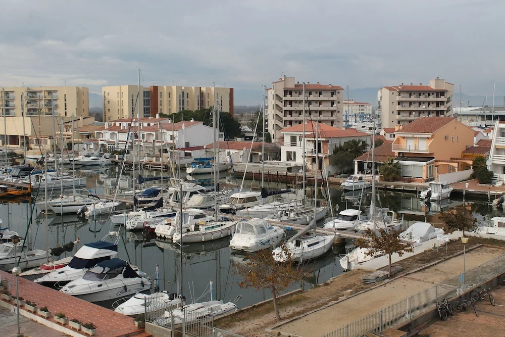 Port Canigo 336