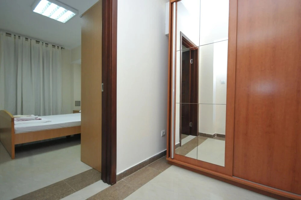 Apartments Maini