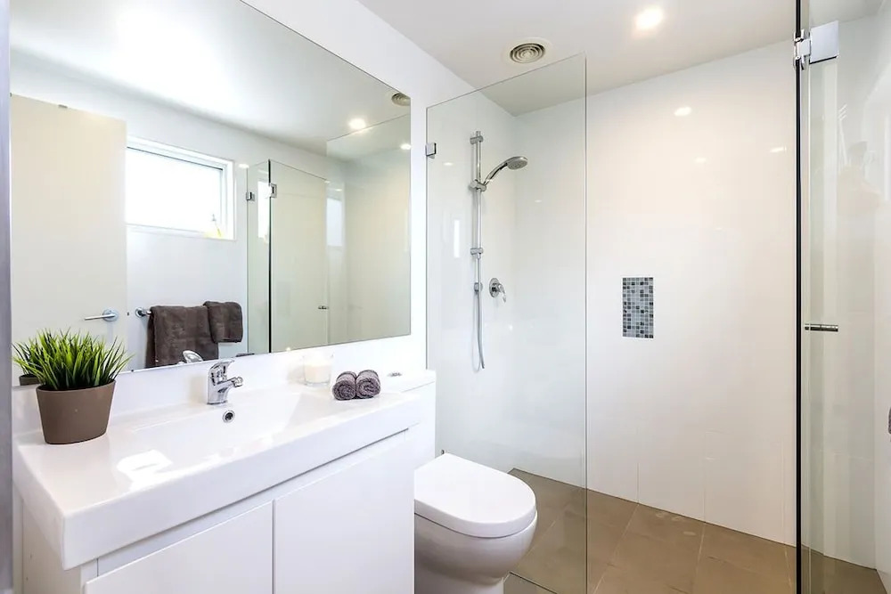 Maroubra magic (105i)