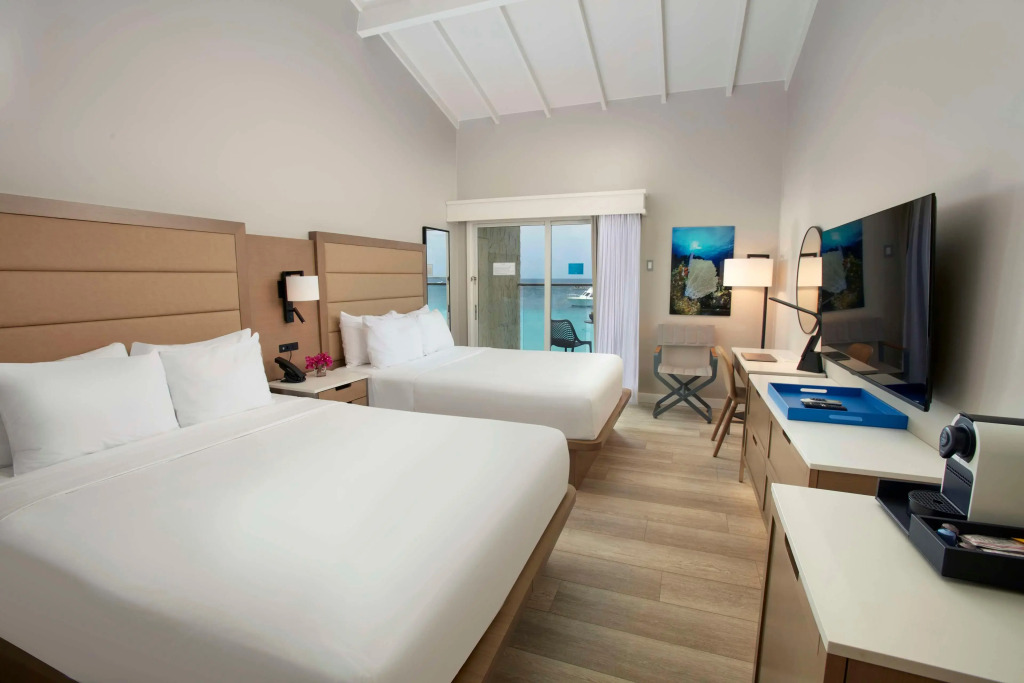 Divi Flamingo Beach Resort