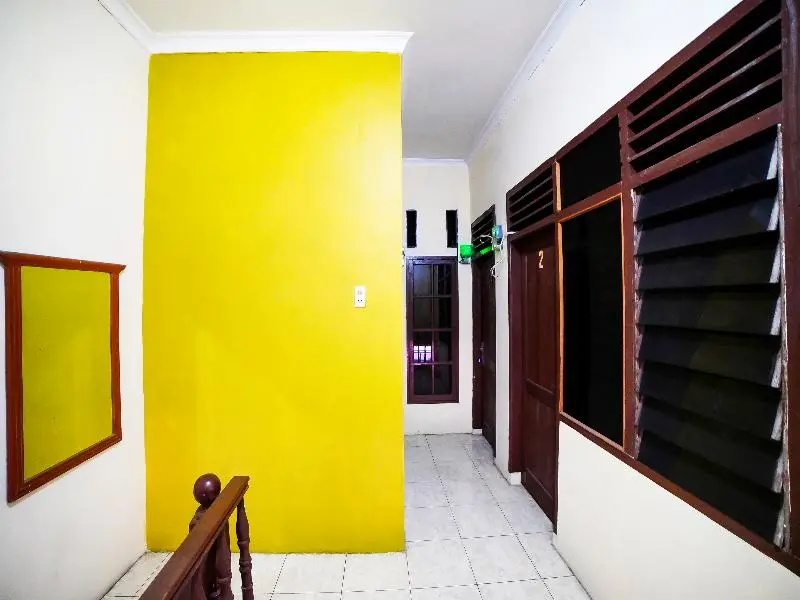 Hotel O Felicia Homestay