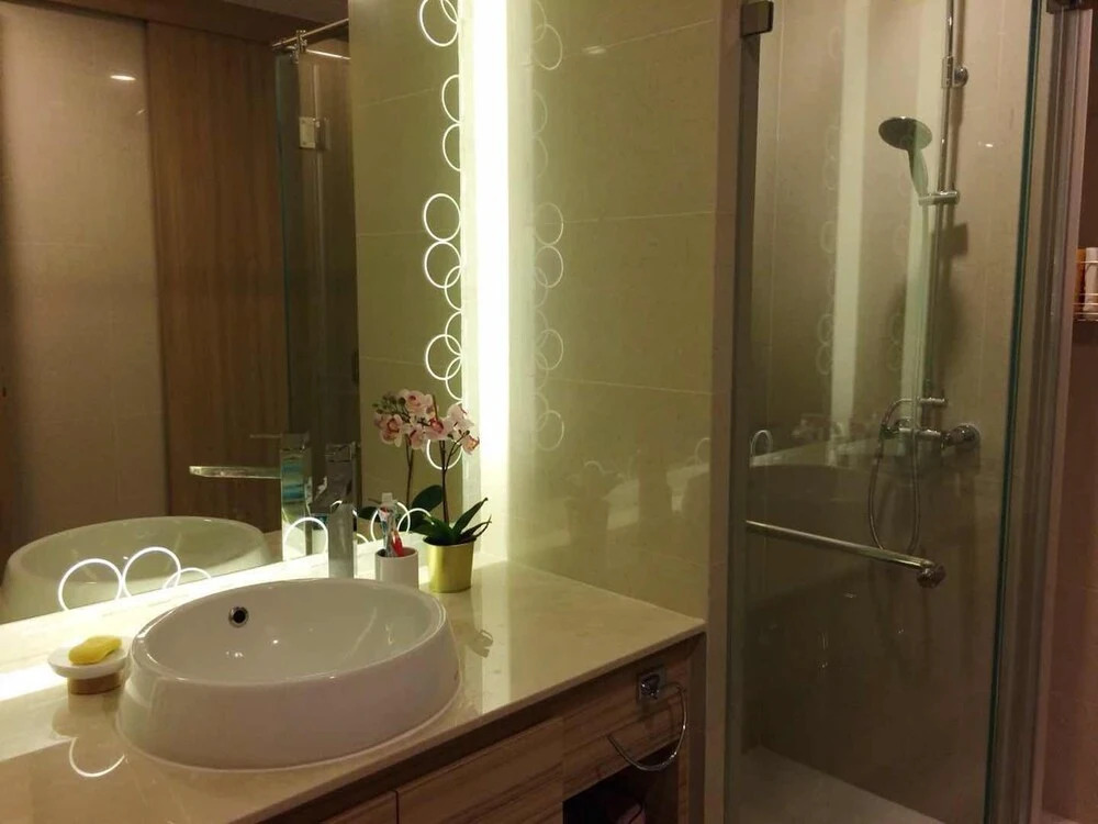 Riviera 1BR Sea View B809
