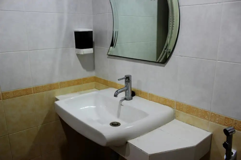 Home Base Hostel - Adults Only