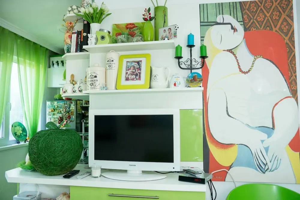 FM Economy 2-BDR Apartment - Joy Family - Varna