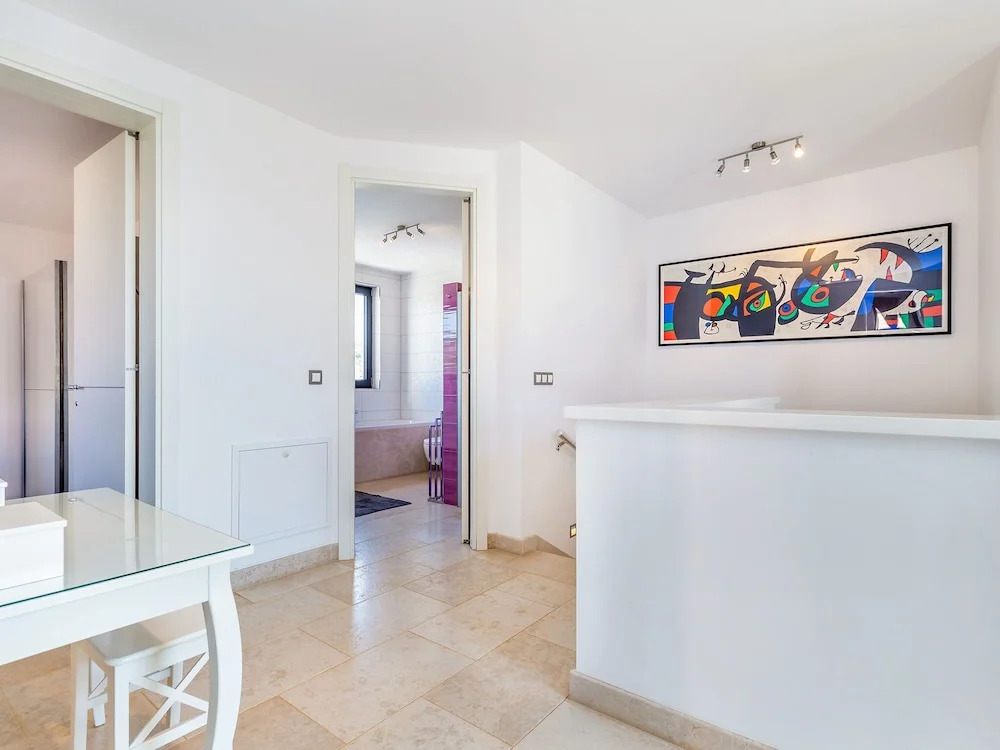 Wonderful Villa in Labinci - Kastelir with Swimming Pool