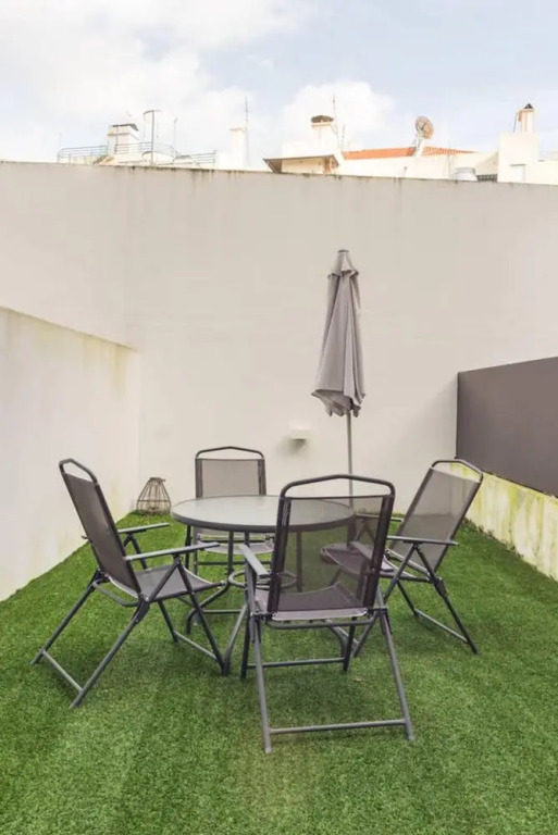Apartment With 2 Bedrooms In Lisboa, With Terrace And Wifi