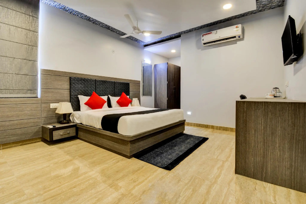 Hotel Grand Anshul