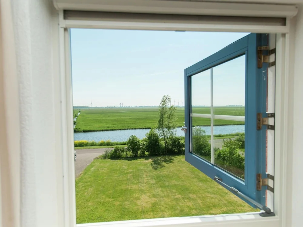Boutique Villa With Sauna in Stavoren