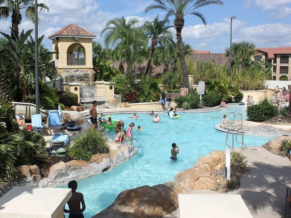 La Solana 3 Bedroom Villa with Private Pool by Florida Villas Direct