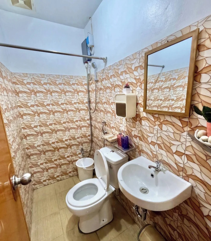 Bloomstone 3BR Family Suite Comfort & Convenience in General Santos City