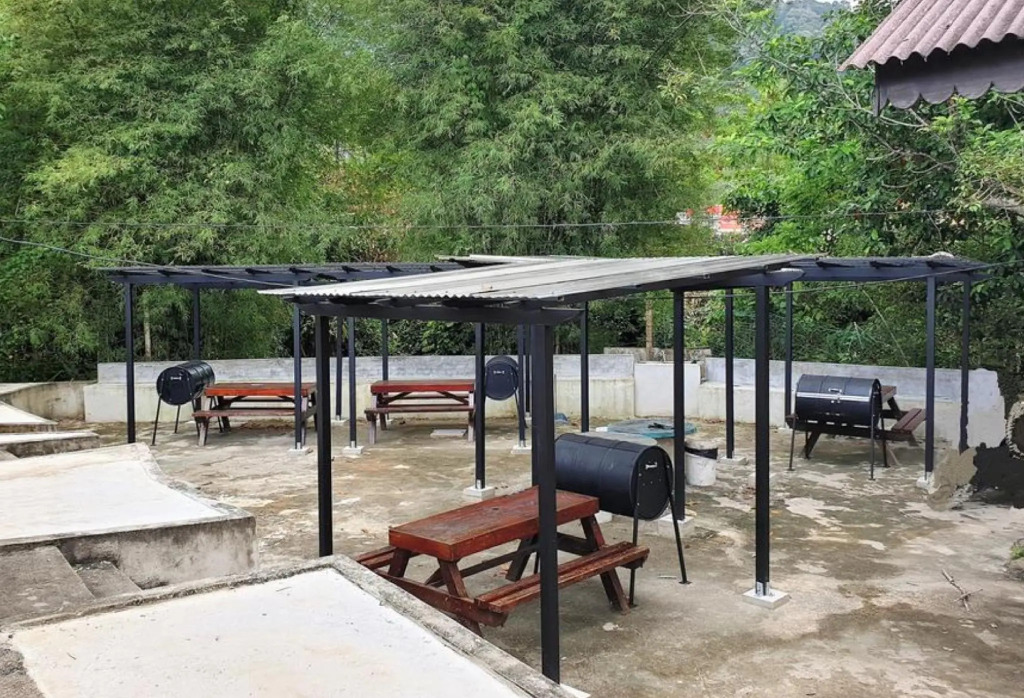 Alang Kenari Resort
