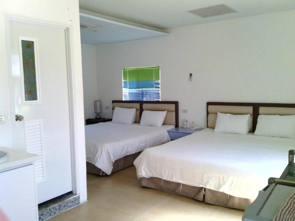Lev 77 Hostel