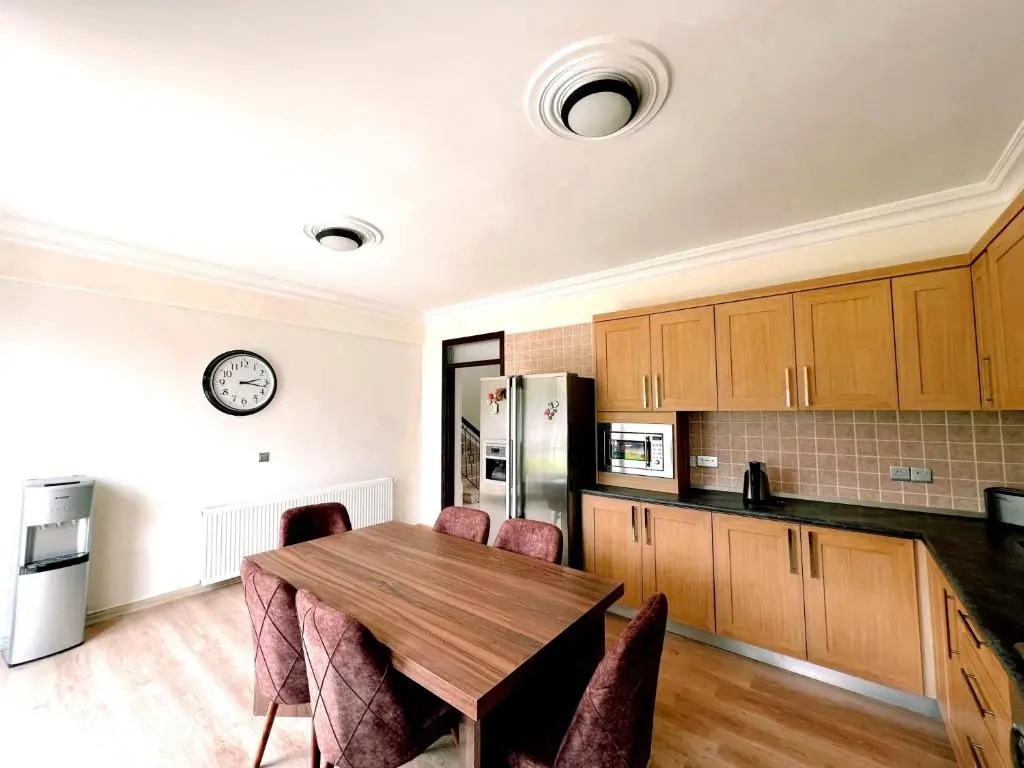 Separate Villa With Pool and Garden in Lefkosa