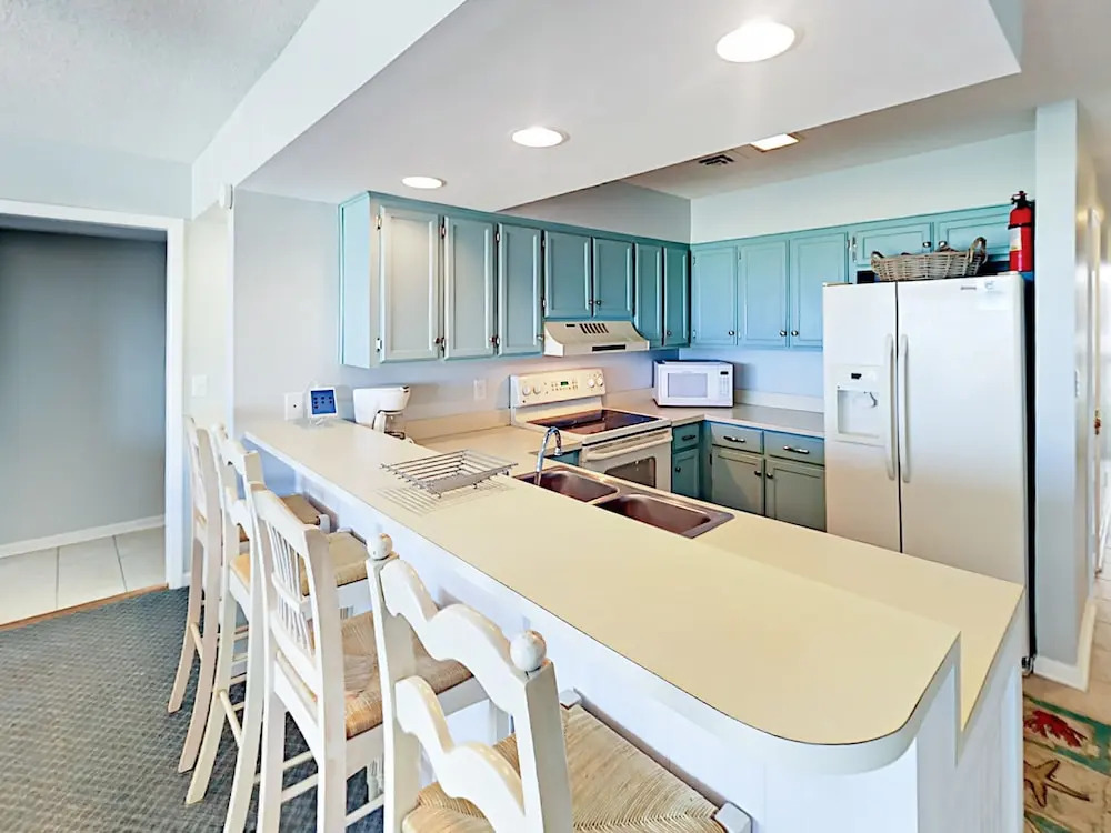 105 South Ocean Boulevard Condo 3 Bedrooms 2 Bathrooms Condo