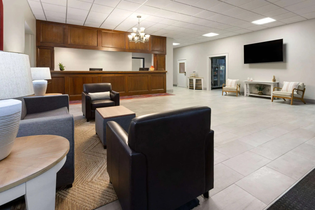 Hawthorn Extended Stay by Wyndham Ellsworth Bar Harbor