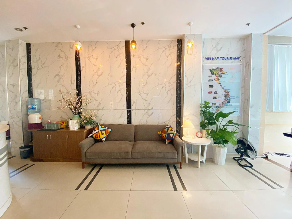 The Noble Swan Hotel New World