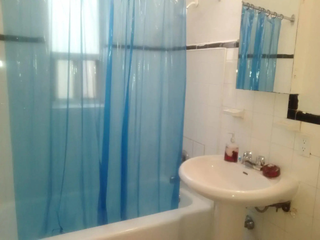 Toronto Furnished Living-896 Eglington E