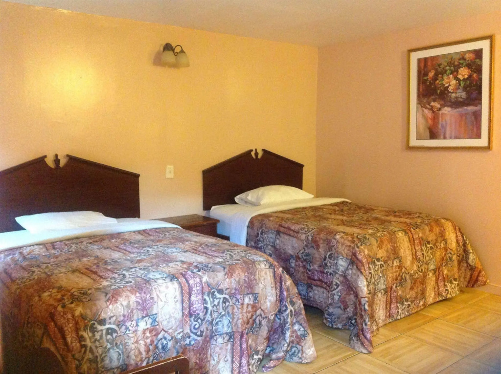 Eny's Hotel
