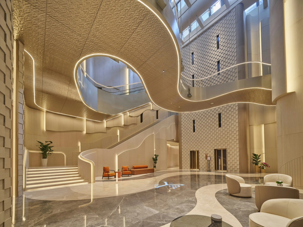 The Reserve Hotel Luoyang, Curio Collection By Hilton