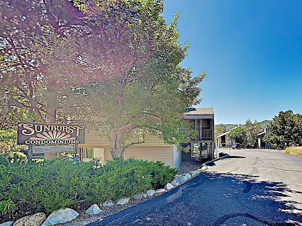 New Listing! Newly Updated Ski W/ Hot Tub 2 Bedroom Condo