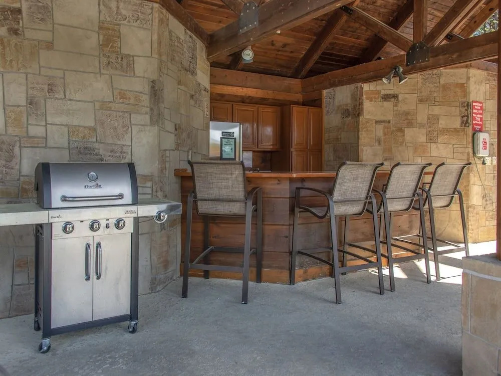 Garden Terrace 3107