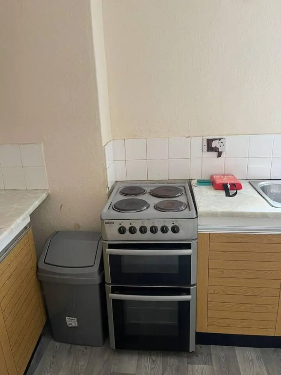 1 Bedroom Flat - Aylestone Road Leicester