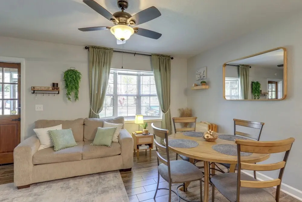 Pet-Friendly Largo Escape w/ Fire Pit