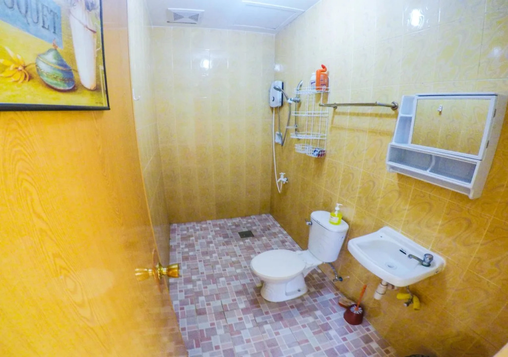 Mango House Apartments