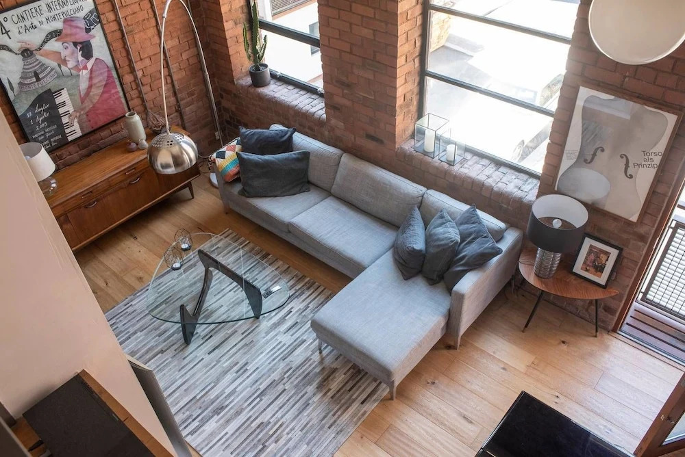 Stylish 2 Bed Duplex Flat in Castlefield