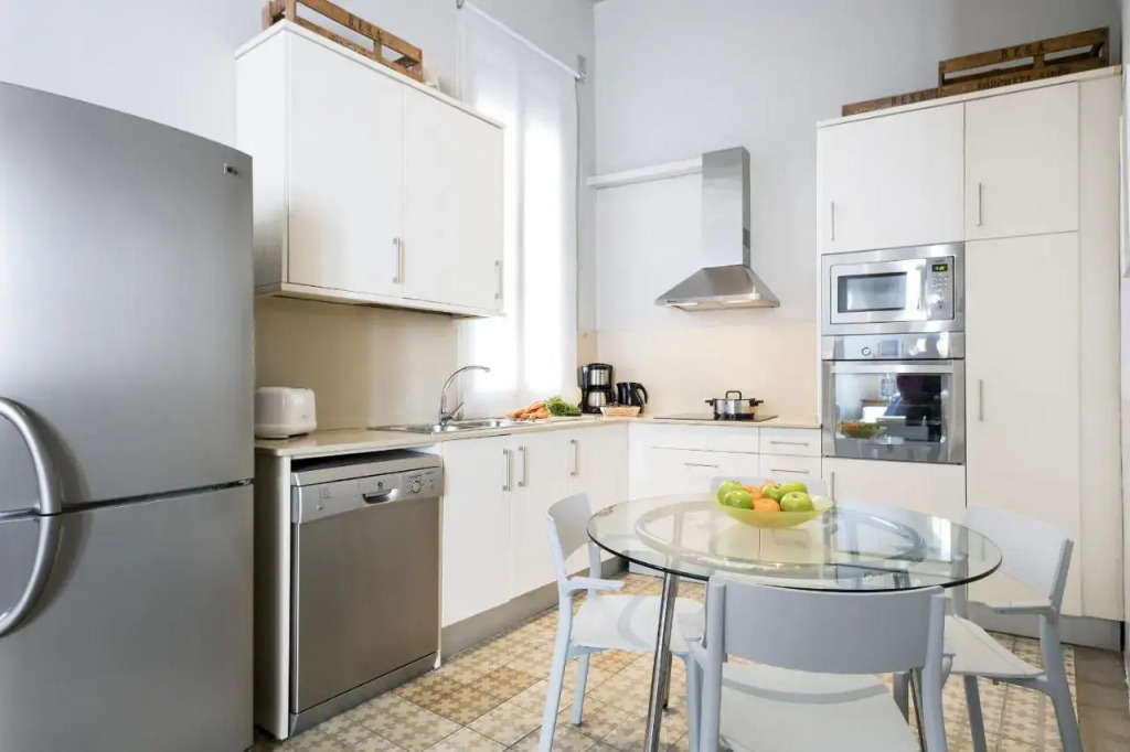 Friendly Rentals Opera