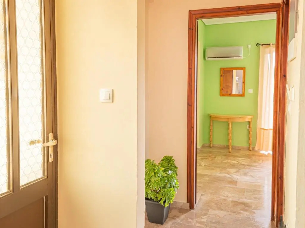 ARISTOTELIS Apartments