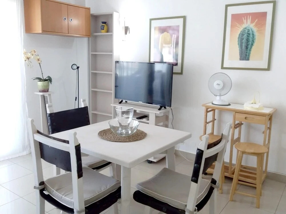Apartment with One Bedroom in Arona, with Wonderful Sea View, Furnished Balcony And Wifi - 200 M From the Beach
