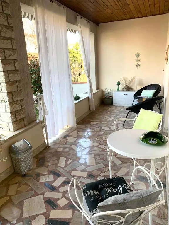 Seafront Apartment Jadri