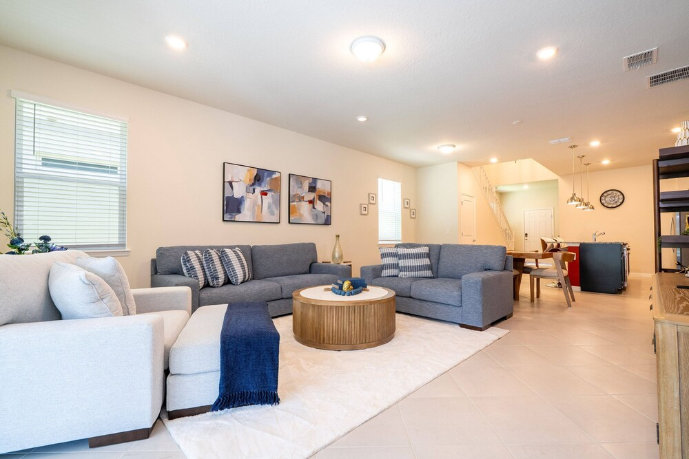 Windsor Cay 7BR Water Park Free