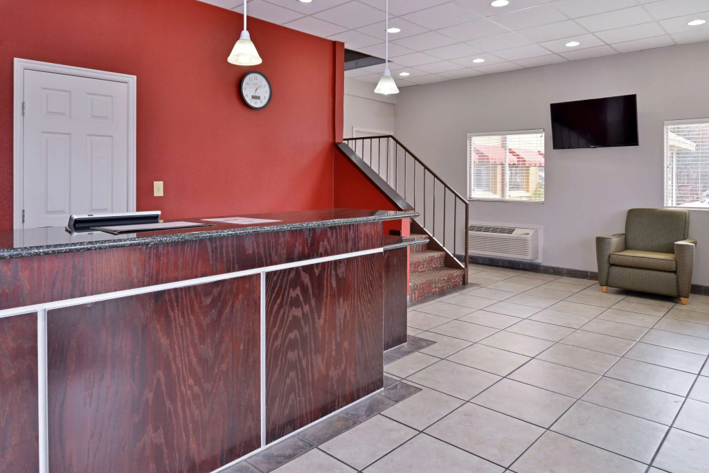 Americas Best Value Inn Tulsa I-44