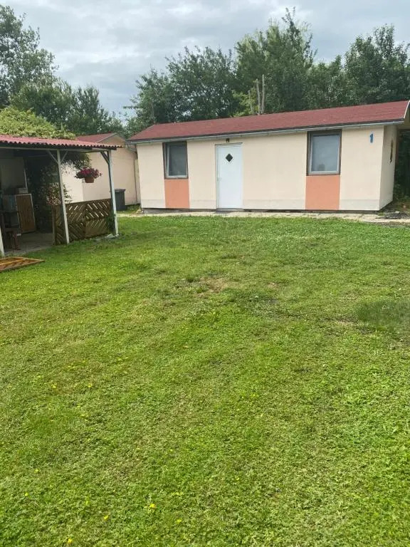 Napraforgó Apartmanok
