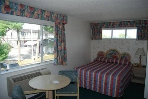 Copa Cabana Resort Hotel & Suites