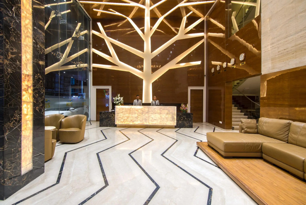 Zion - A Luxurious Hotel