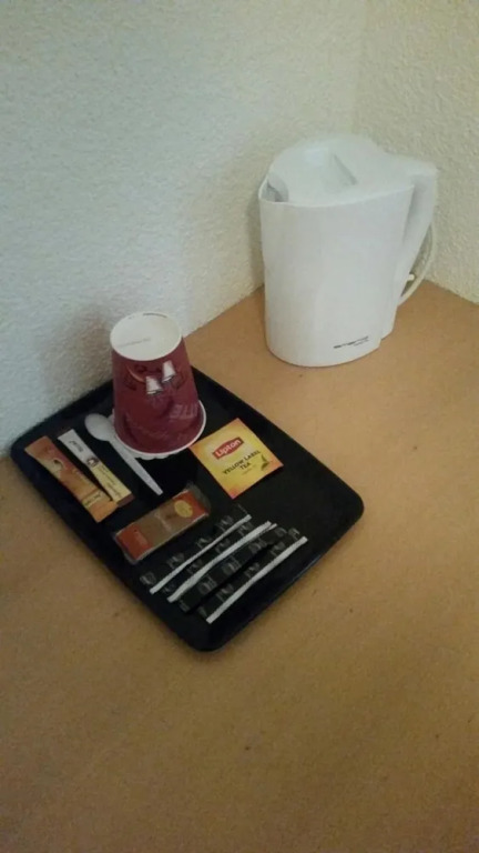 Hotel T8