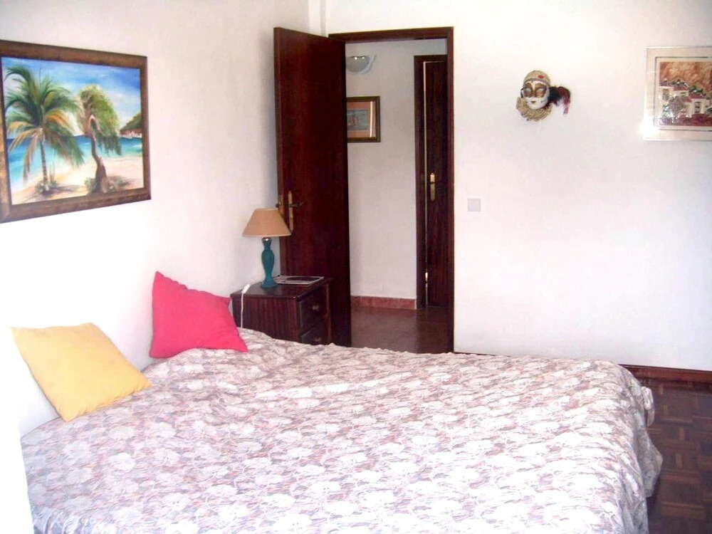 Villa Rua Tiradores Cortiça