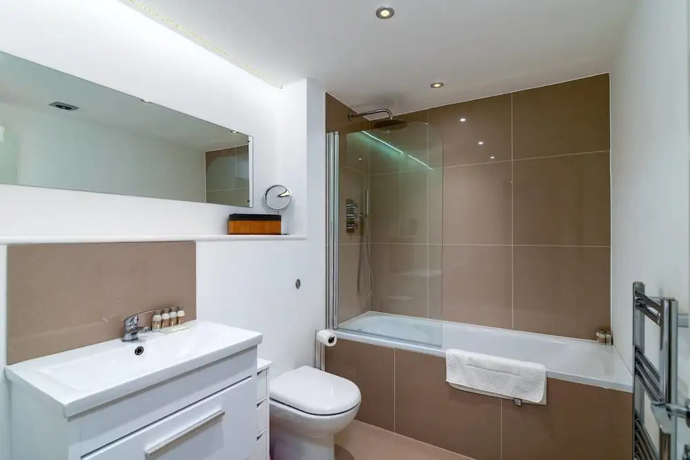Beautiful Flat For 3 With A Garden In Acton