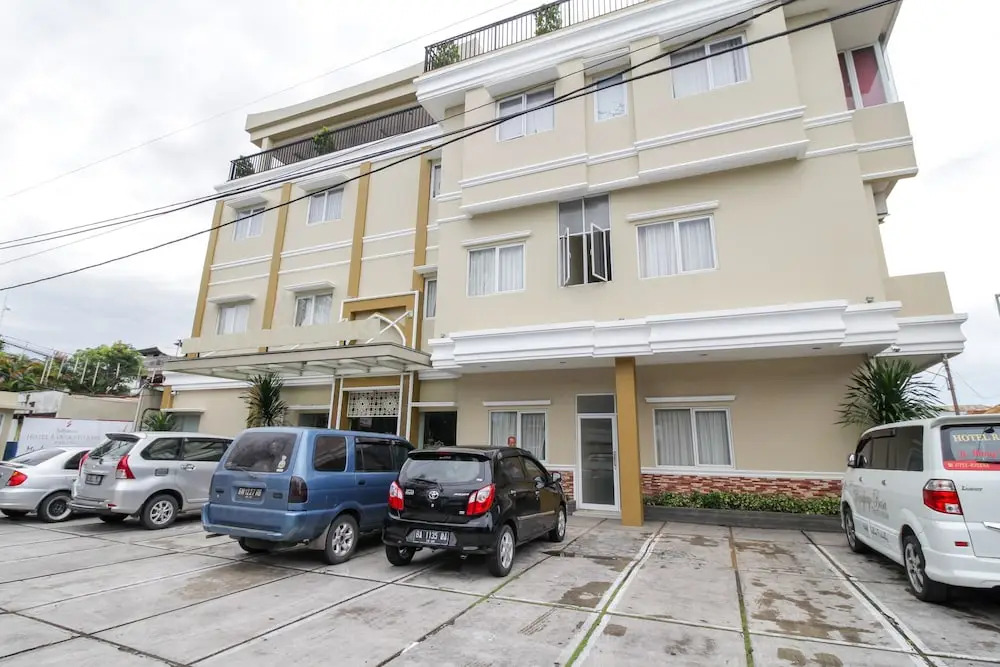 Airy Syariah Padang Barat Hang Tuah 211
