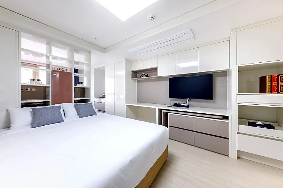 Shin Shin Hotel Seogwipo