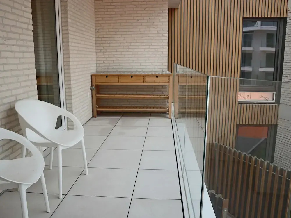 Casa Newport