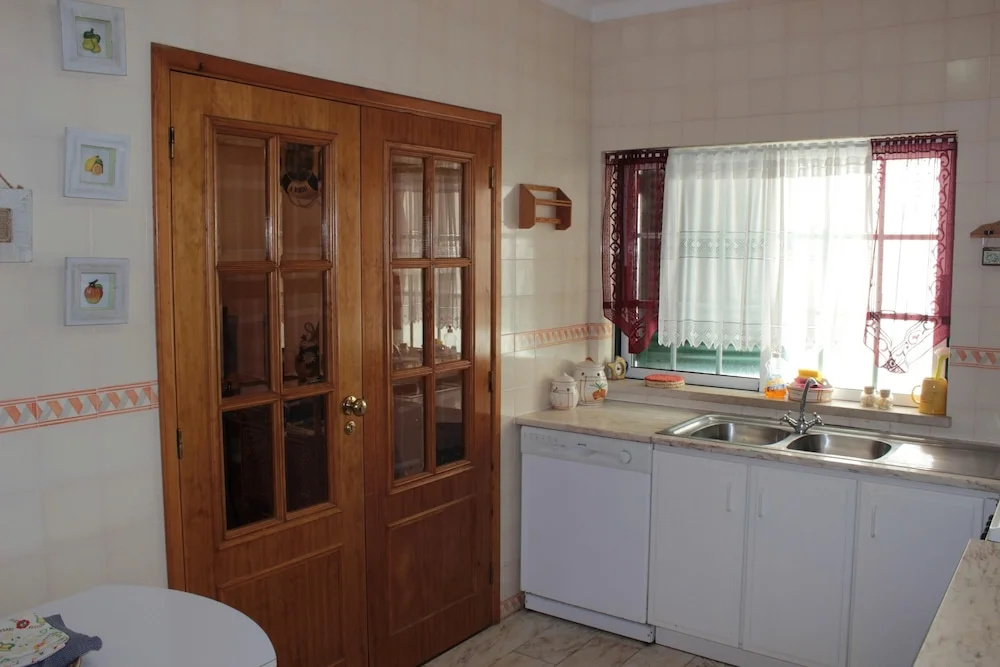 House With 4 Bedrooms in Pedra do Ouro, With Wonderful sea View, Enclosed Garden and Wifi Near the Beach