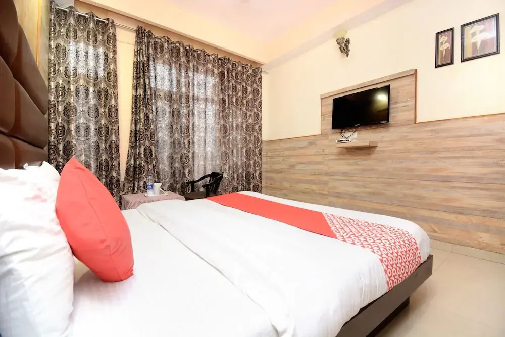 Hotel Prem Nisarga