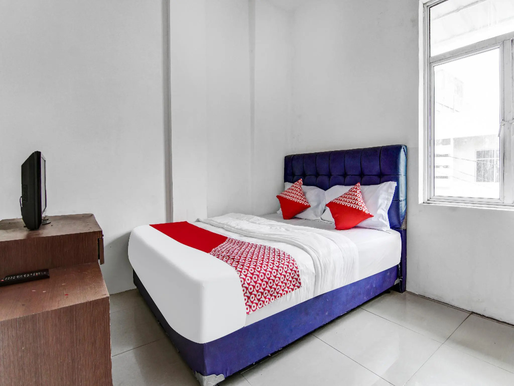 OYO 90897 Hotel Sepupu Satria
