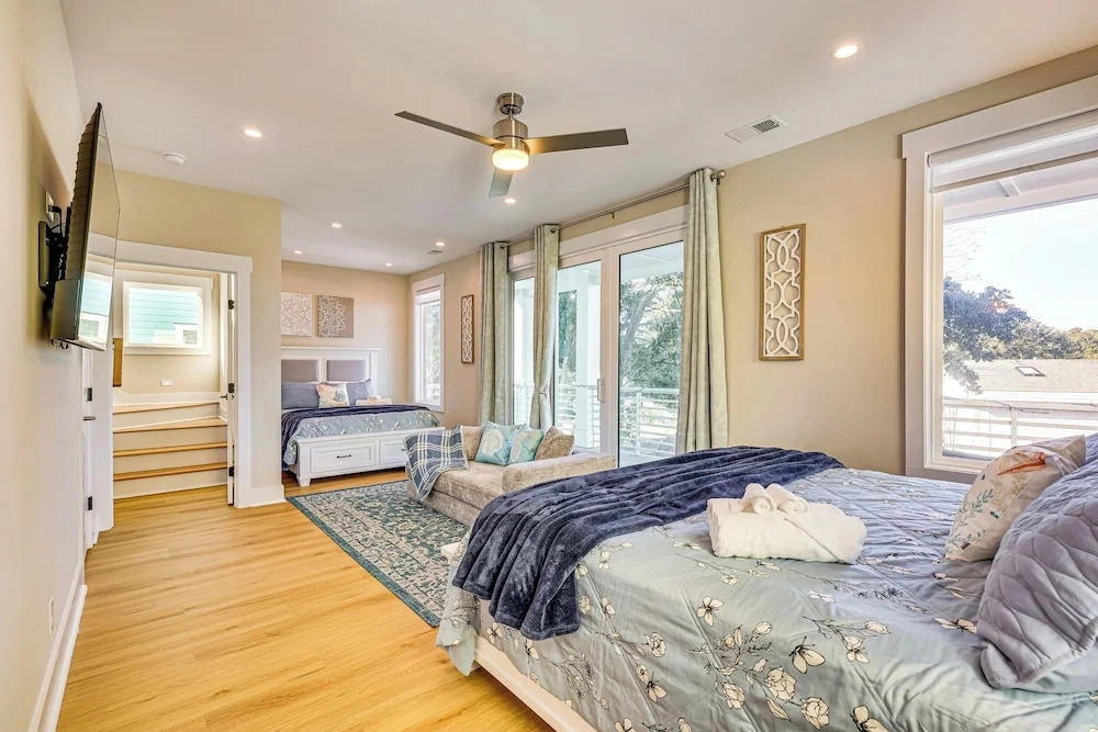 Luxe 2-home Combo in Carolina Beach: Walk to Water