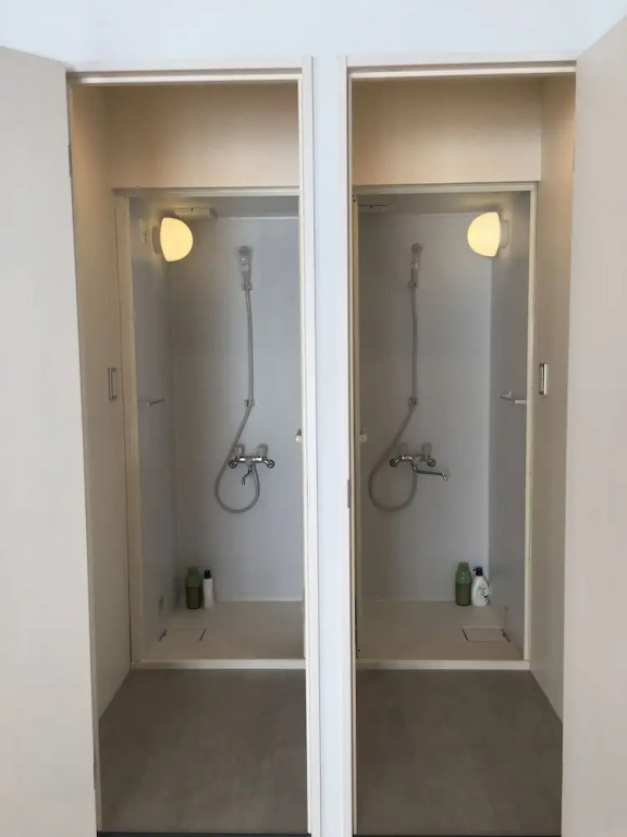 Bed and Yoga Tokyo - Hostel, Caters to Women