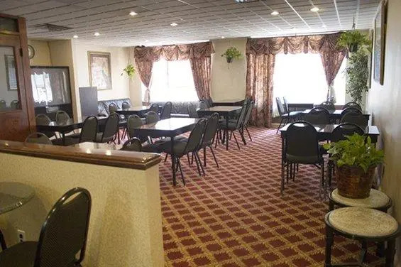 Regency Inn  Suites